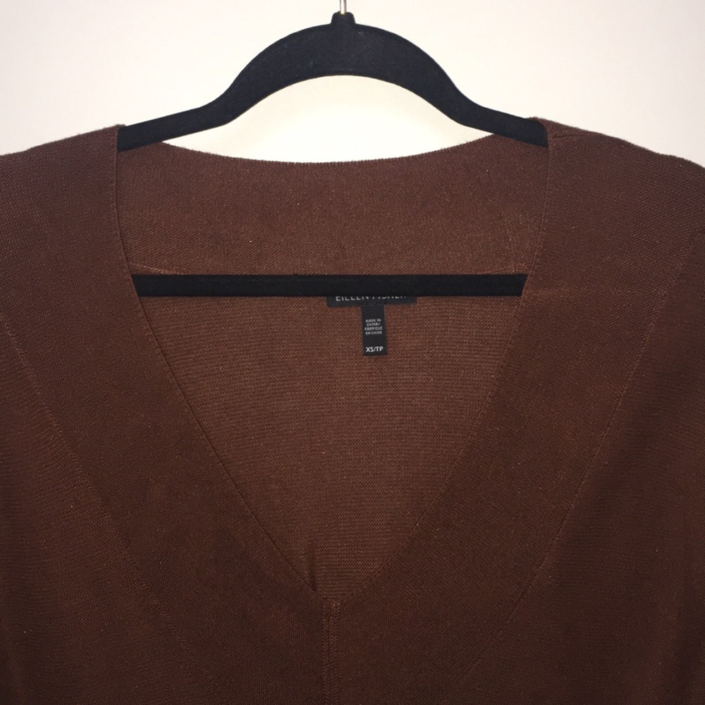 V-neck lightweight sweater size XS